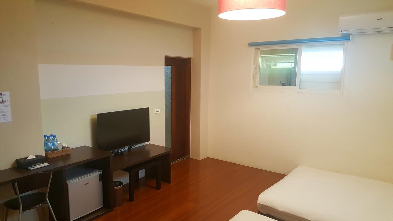 Outdoor Sports Guest House Hualien City Ngoại thất bức ảnh